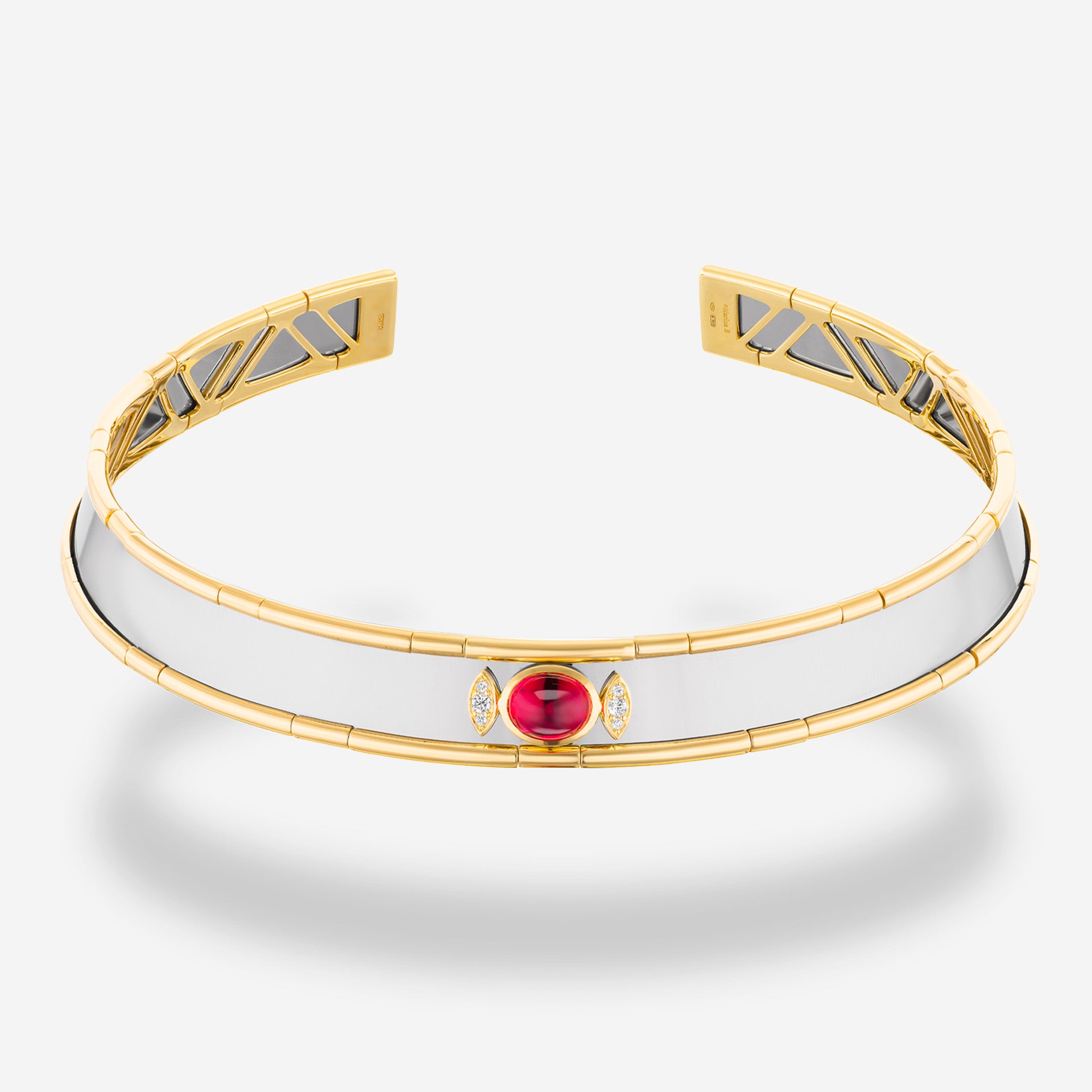 Simona Collar