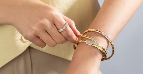 Triangolini Diamond Bangle with Pavé Diamonds – 18K Yellow Gold